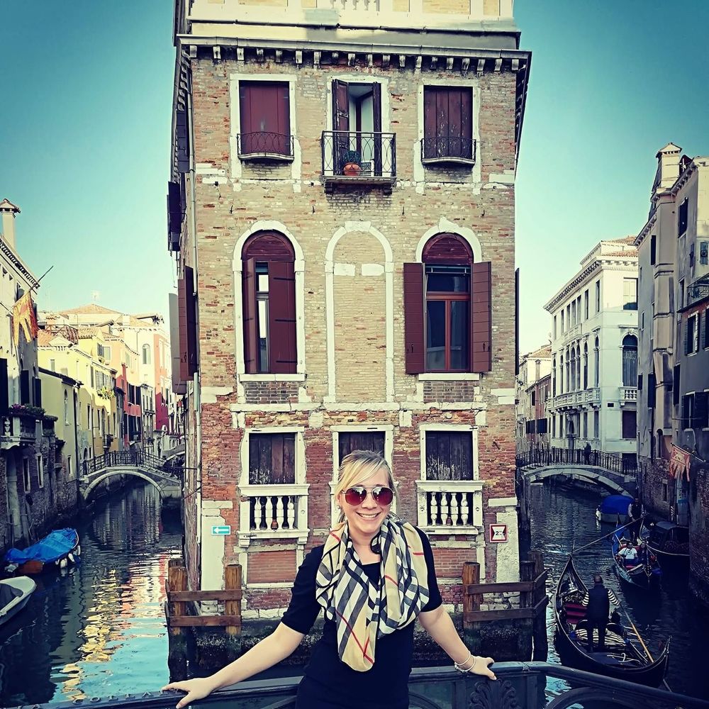 Meet your Posher, Stefanie